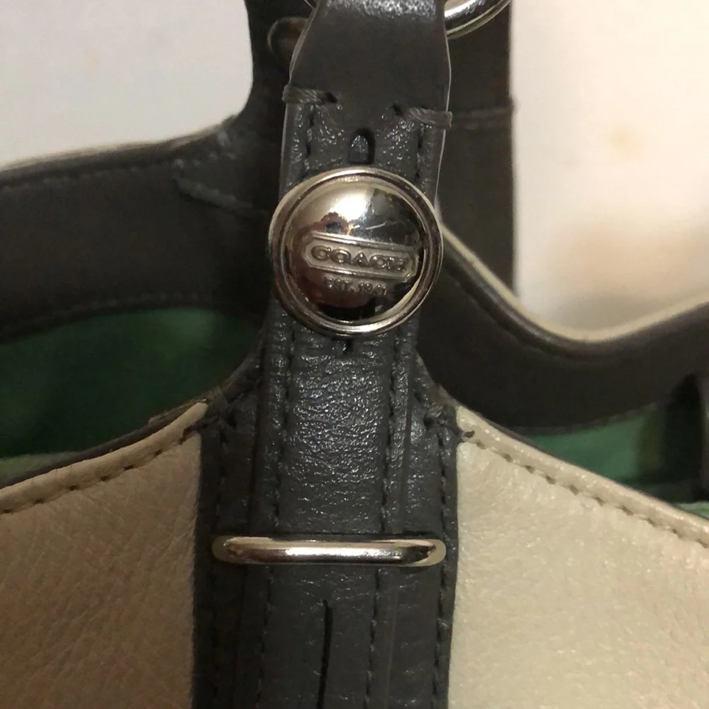 Coach  light Cream and Gray Tote Bag - Picture 4 of 10